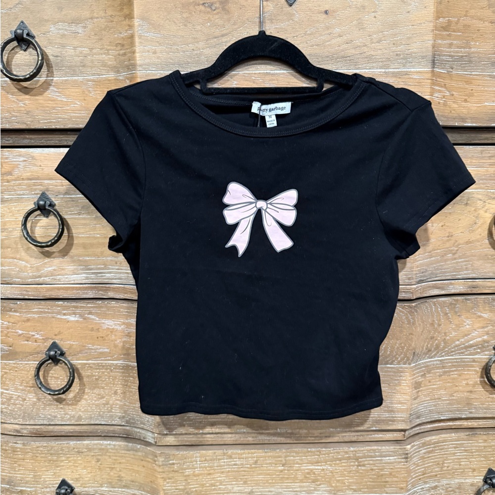 Art Class Black Tee with Pink Bow